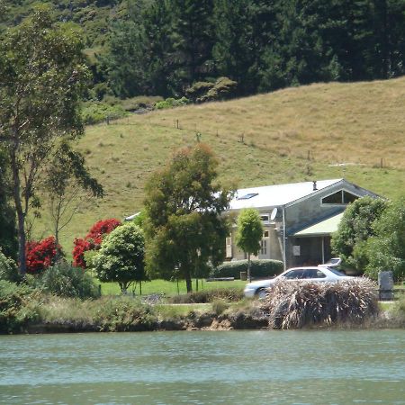 Woolshed Bed & Breakfast Takaka Esterno foto